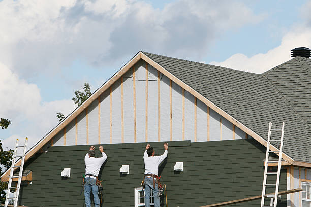 Professional Storm Damage Siding Repair technician working in Modoc, SC
